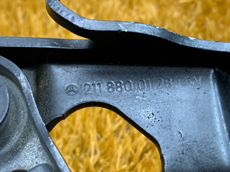 петля капота, 500 рублей, Красноярск