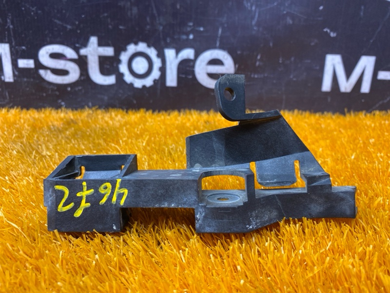 крепление бампера, 800 рублей, Красноярск