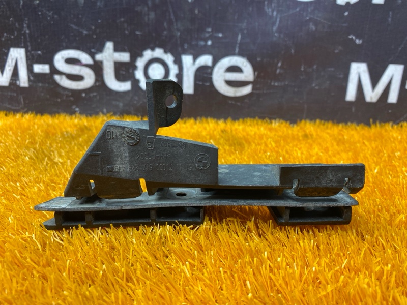 крепление бампера, 800 рублей, Красноярск