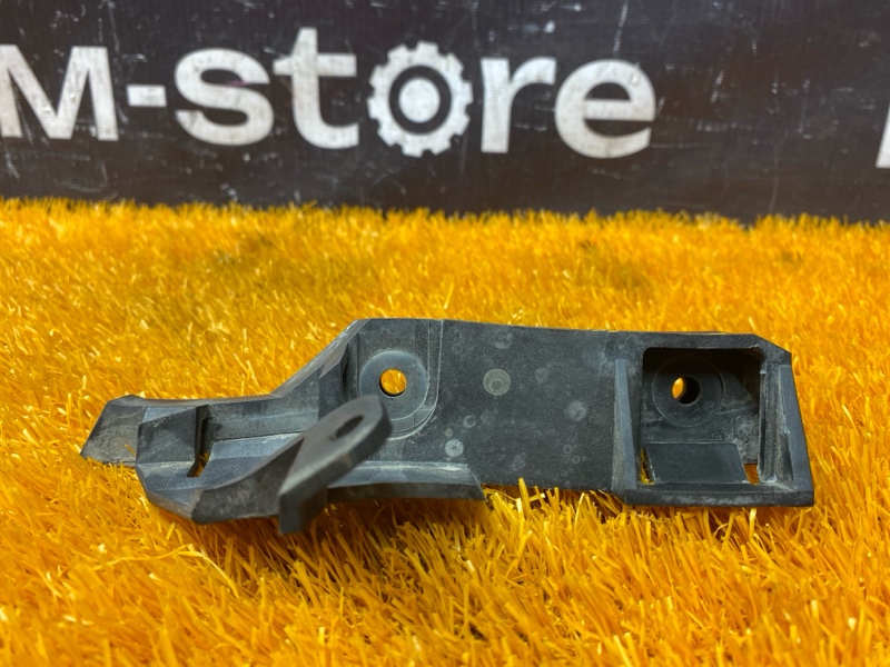 крепление бампера, 800 рублей, Красноярск