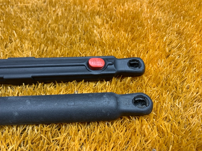 амортизатор капота, 2000 рублей, Красноярск