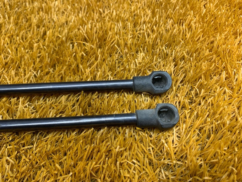 амортизатор багажника, 1000 рублей, Красноярск