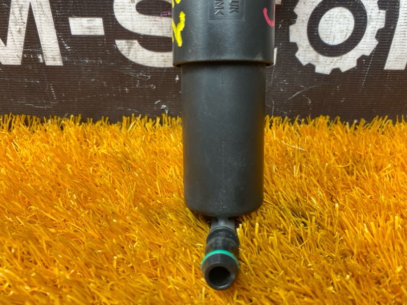 Форсунка омывателя фары, 2000 рублей, Красноярск