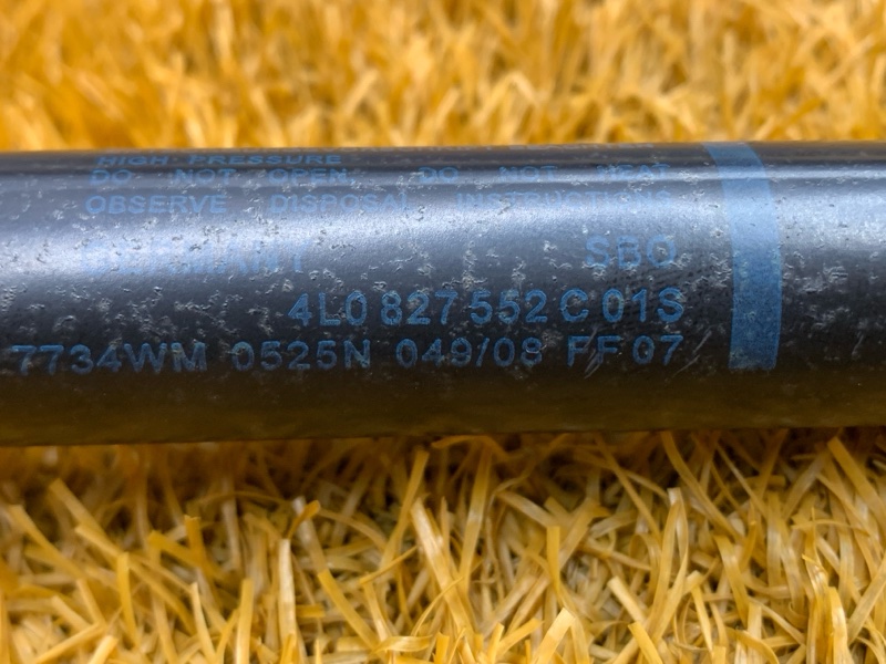 амортизатор багажника, 1500 рублей, Красноярск