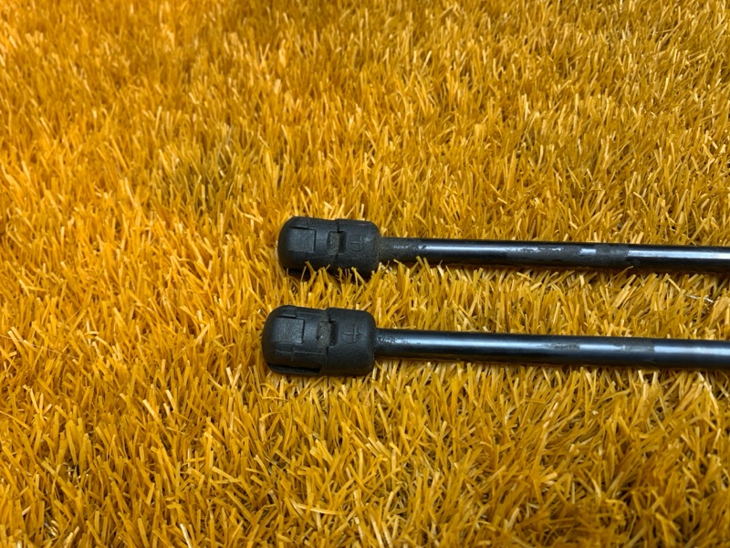 амортизатор капота, 500 рублей, Красноярск