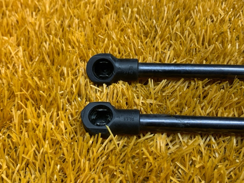 амортизатор капота, 1000 рублей, Красноярск