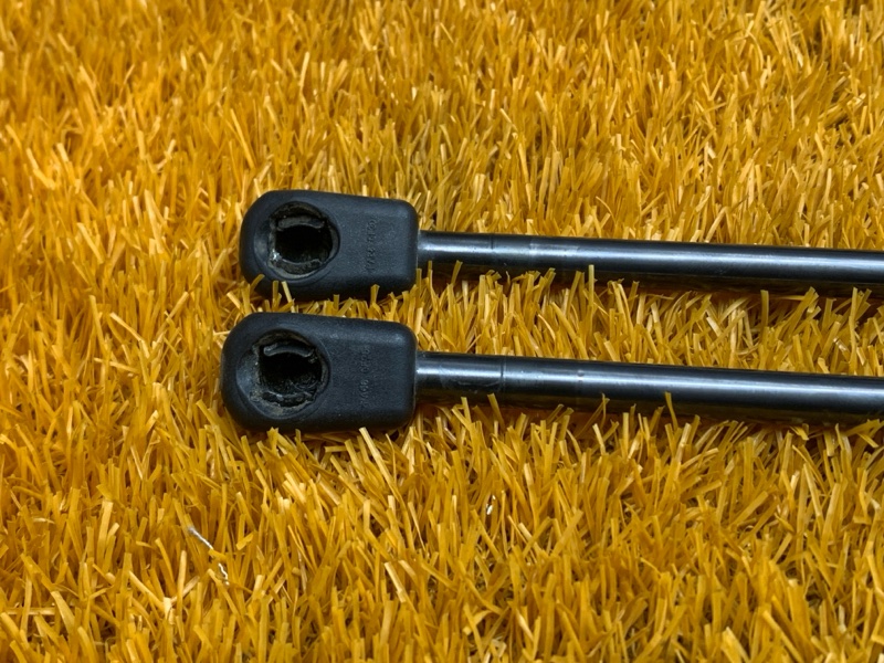 амортизатор багажника, 2000 рублей, Красноярск