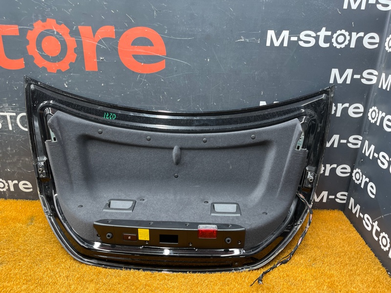 крышка багажника, 8000 рублей, Красноярск