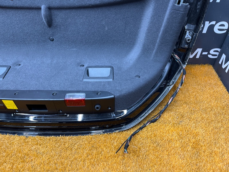 крышка багажника, 8000 рублей, Красноярск