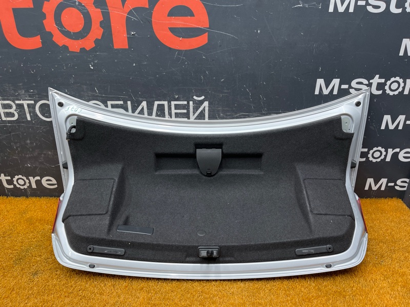 крышка багажника, 18000 рублей, Красноярск