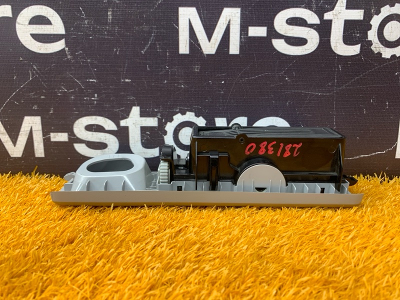 дефлектор воздушный, 2000 рублей, Красноярск