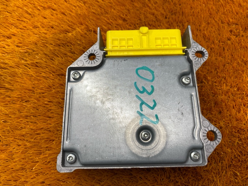 Блок управления Airbag, 2000 рублей, Красноярск