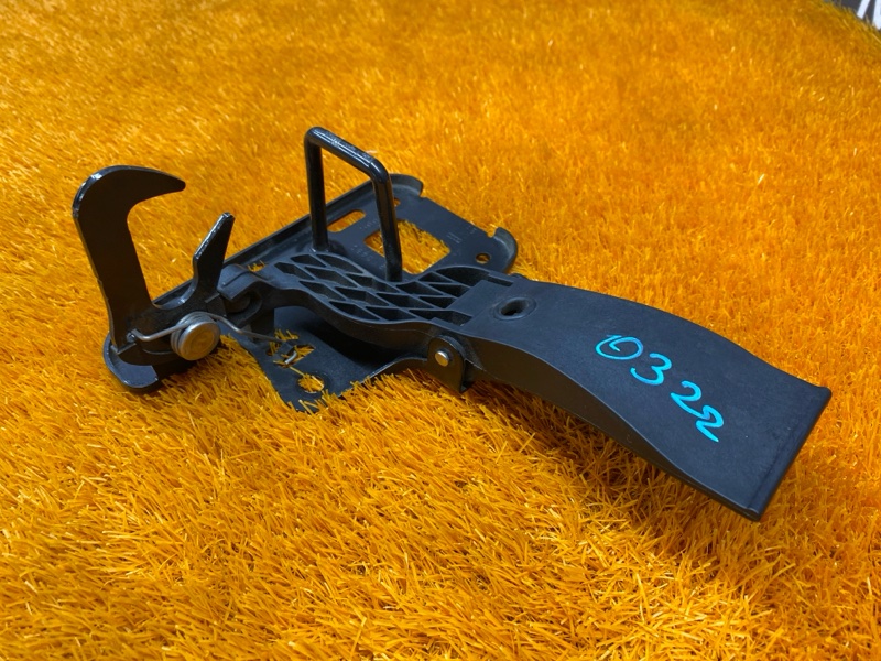 замок капота, 500 рублей, Красноярск