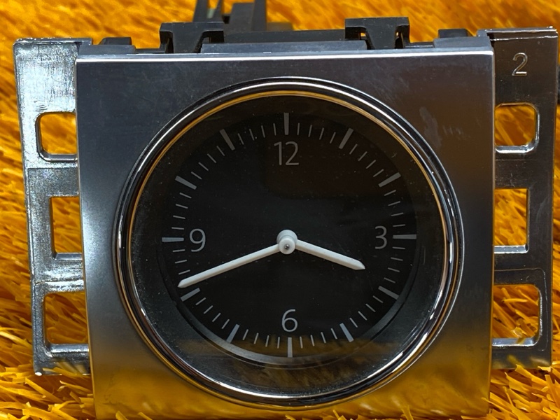 Часы, 2000 рублей, Красноярск