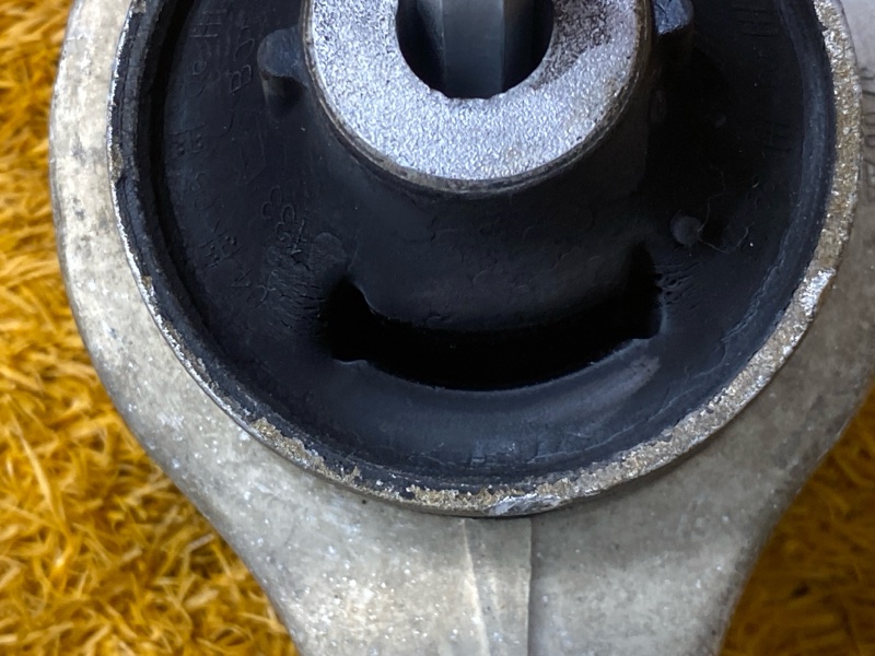 Рычаг подвески нижний, 2000 рублей, Красноярск