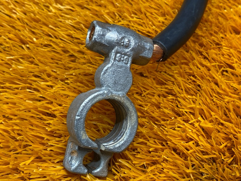 Клемма аккумулятора плюс, 1100 рублей, Красноярск