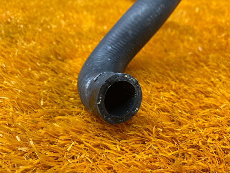 Патрубок системы охлаждения, 1200 рублей, Красноярск