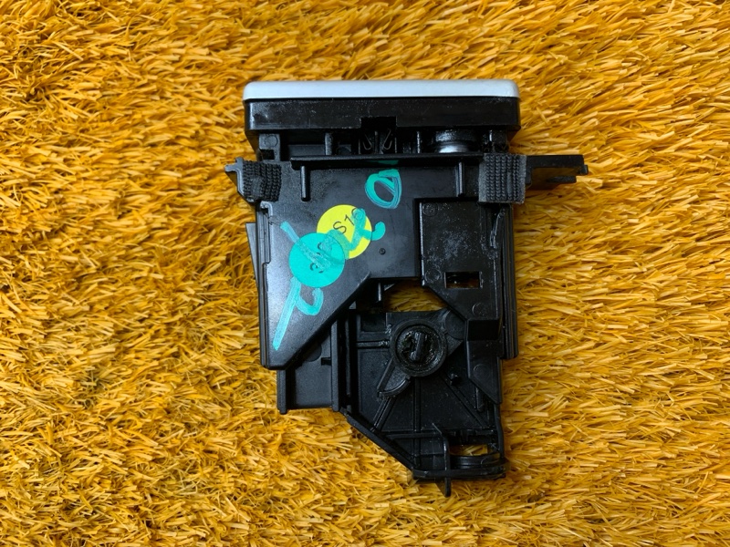 Замок бардачка, 1000 рублей, Красноярск