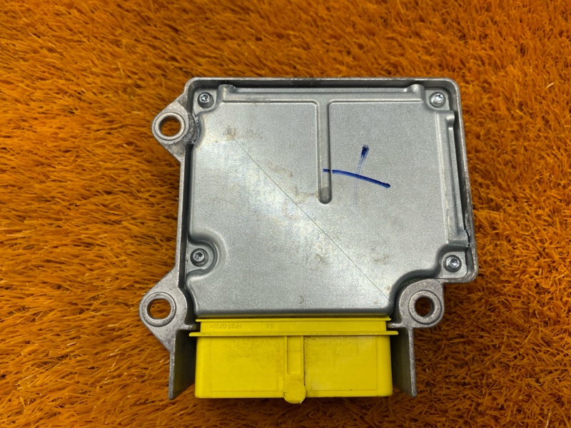 Блок управления Airbag, 500 рублей, Красноярск