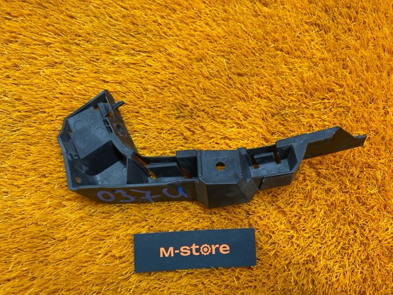 крепление бампера, 1500 рублей, Красноярск