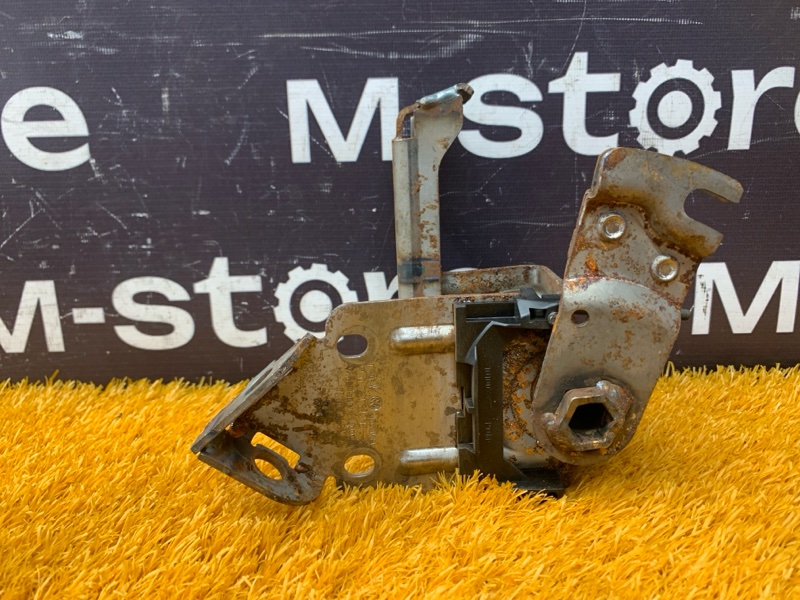 Кронштейн ручного тормоза, 300 рублей, Красноярск