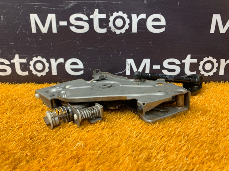 Педаль стояночного тормоза, 500 рублей, Красноярск