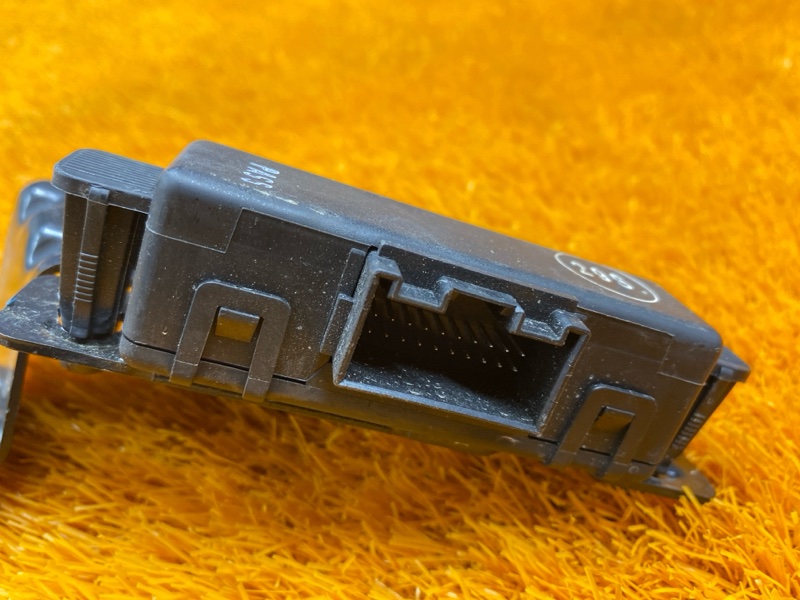 блок управления интерфейсом, 2000 рублей, Красноярск