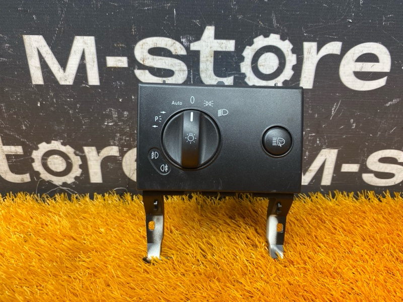 Переключатель света фар, 2000 рублей, Красноярск