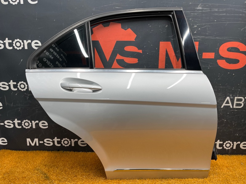 дверь, 10000 рублей, Красноярск