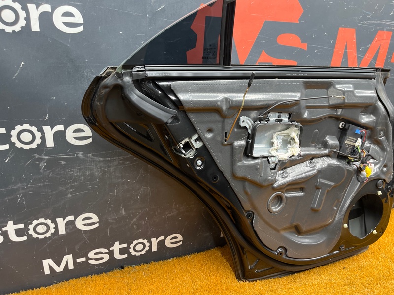 дверь, 10000 рублей, Красноярск