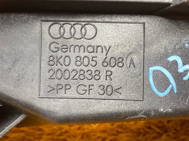 кронштейн фары, 1000 рублей, Красноярск