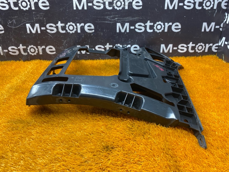 крепление бампера, 9000 рублей, Красноярск