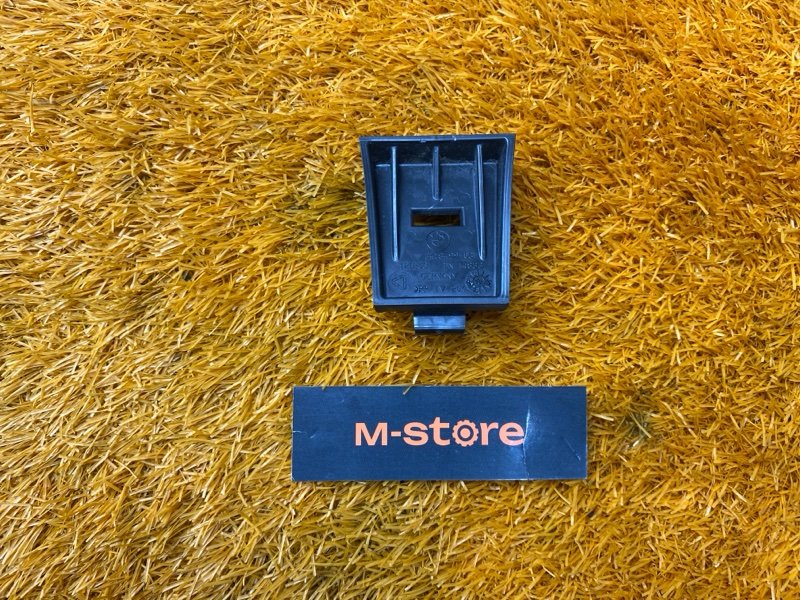 крепление бампера, 400 рублей, Красноярск