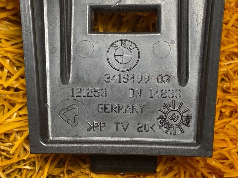 крепление бампера, 400 рублей, Красноярск