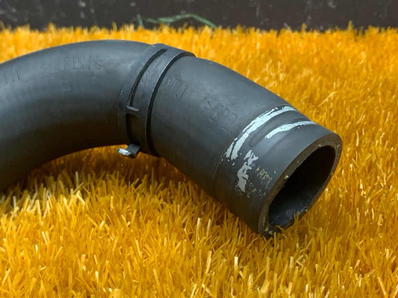 Патрубок радиатора нижний, 1000 рублей, Красноярск