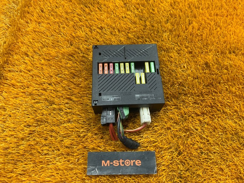 блок предохранителей, 2000 рублей, Красноярск