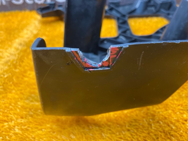 крепление бампера, 800 рублей, Красноярск