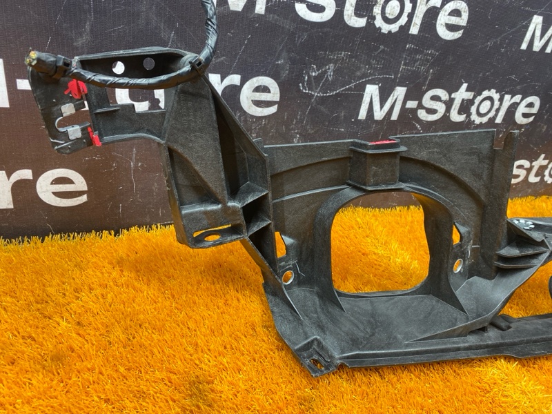 крепление крыла, 1600 рублей, Красноярск