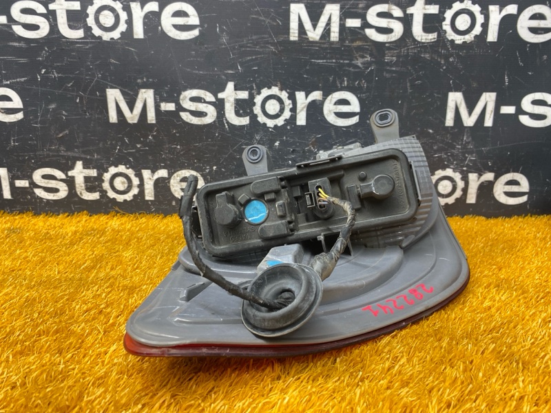 Фонарь задний, 9000 рублей, Красноярск