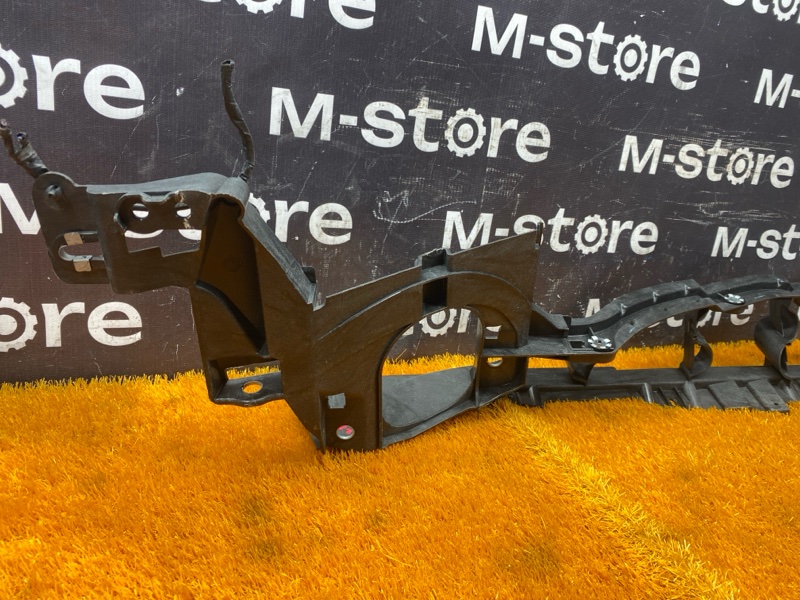 крепление крыла, 2000 рублей, Красноярск