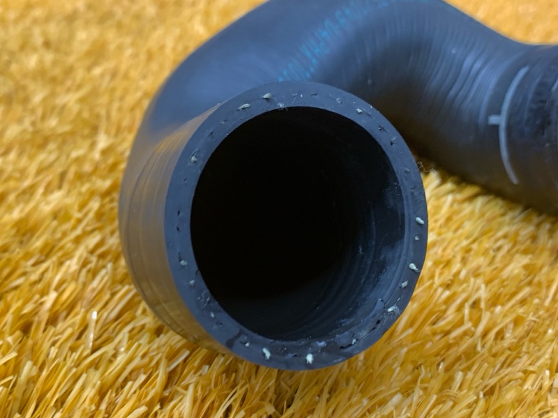 Патрубок системы охлаждения, 300 рублей, Красноярск