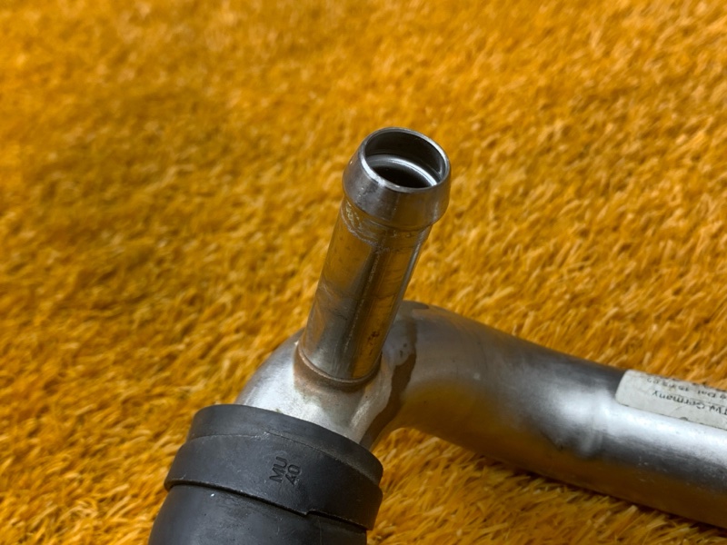 Патрубок системы охлаждения, 200 рублей, Красноярск