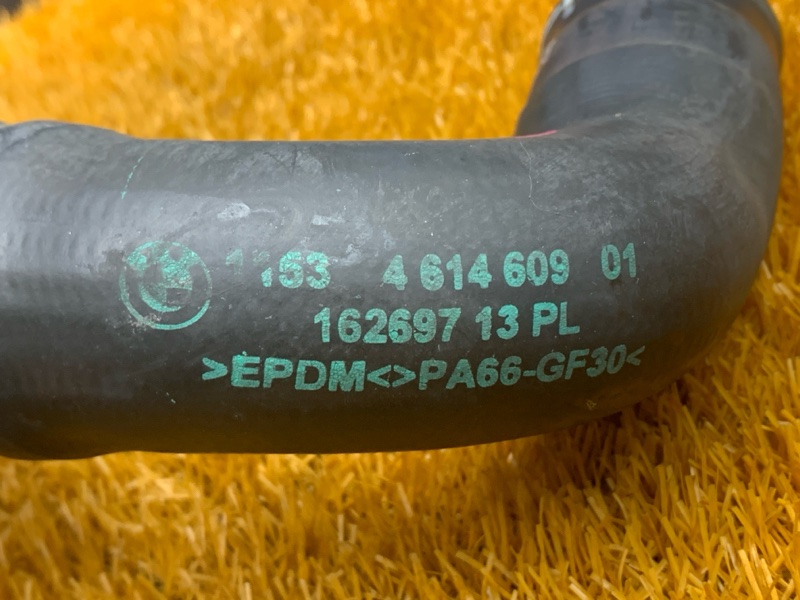 Патрубок системы охлаждения, 1000 рублей, Красноярск