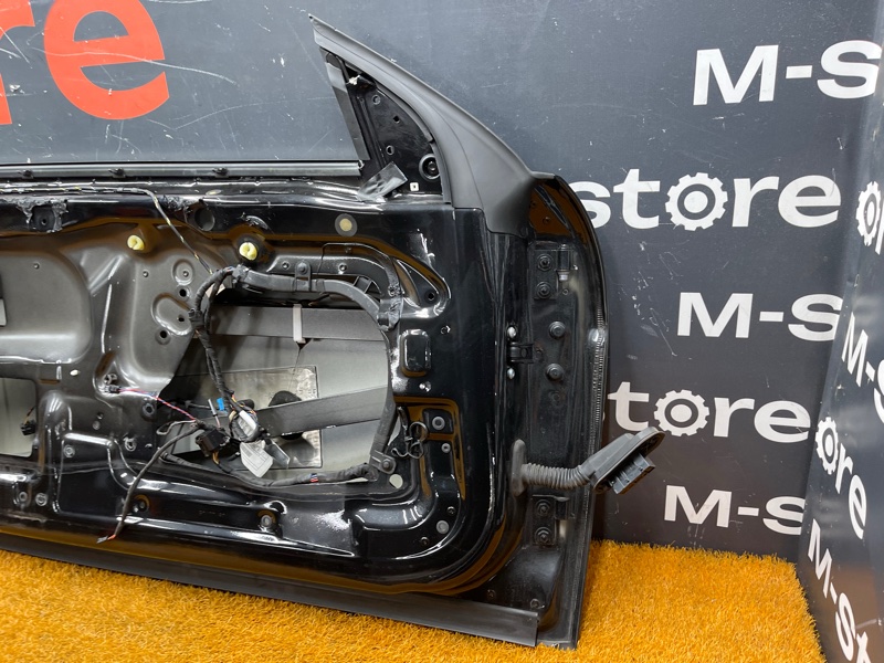 дверь, 2000 рублей, Красноярск