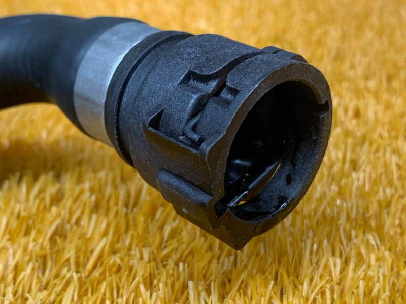 Патрубок системы охлаждения, 1500 рублей, Красноярск