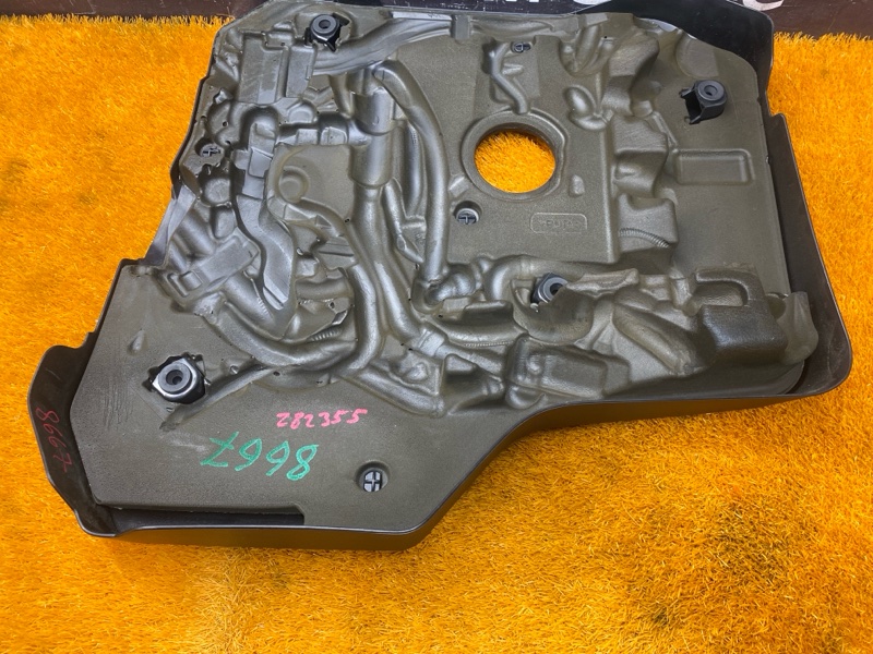 крышка двигателя, 10000 рублей, Красноярск