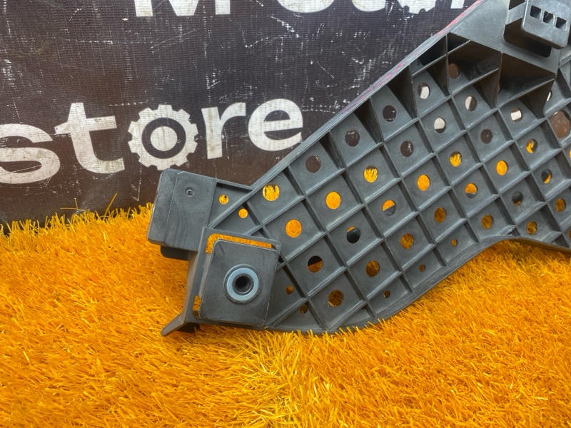 кронштейн фары, 4000 рублей, Красноярск