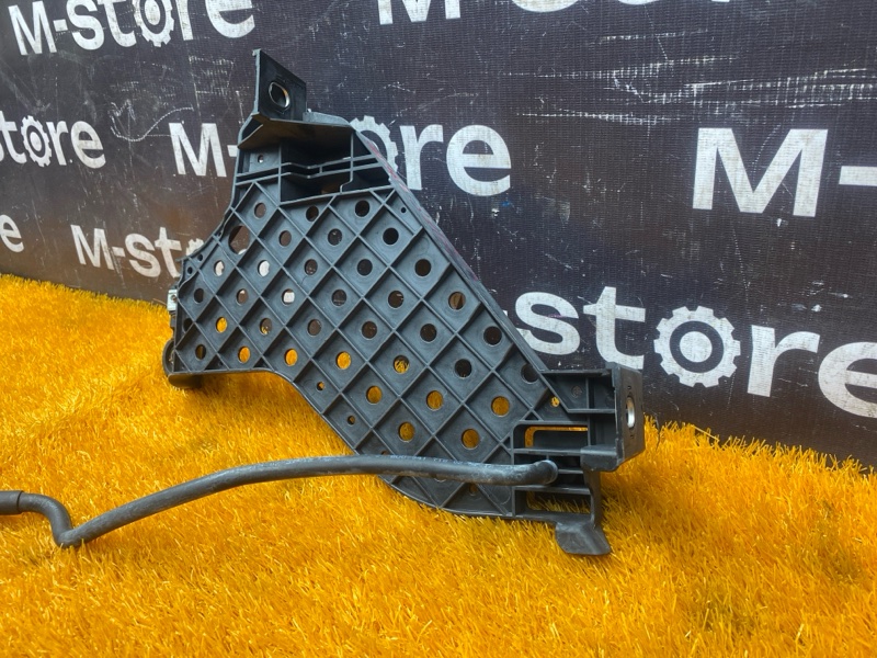 кронштейн фары, 4000 рублей, Красноярск