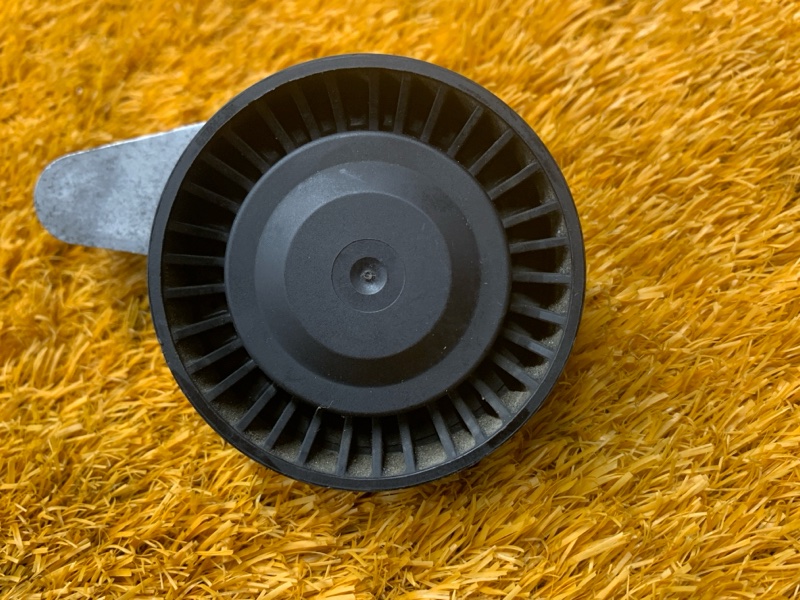 ролик обводной, 500 рублей, Красноярск