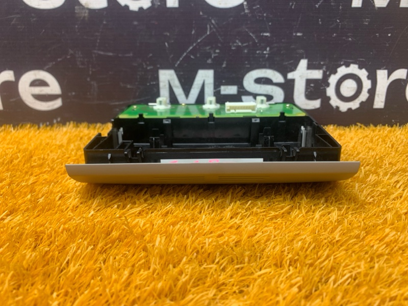 плафон освещения, 900 рублей, Красноярск